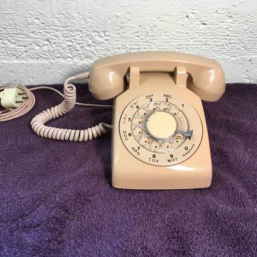 Beige Bell 500 C/D Rotary Telephone Northern  Electric Bell System 
