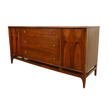 Broyhill Brasillia Walnut Credenza Long Dresser Mid Century Modern 