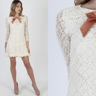 Vintage 60s Ivory Crochet Micro Mini Dress Mod Wedding Bridal Bow Tie Cocktail Party Scooter Sheer Sleeve Womens Sexy Mini Dress 