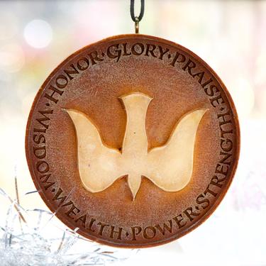 VINTAGE: Resin Medallion Ornament Honor, Glory, Praise. Strength, Power, Wealth, Wisdom - Figurine - Christmas, Xmas - SKU 15-B1-00032993 