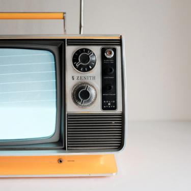 Vintage Yellow TV - Zenith 