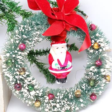 Vintage Sisal Bottle Brush Wreath Ornament with  Hand Painted Milk Glass Santa, Antque Retro Christmas Decor 