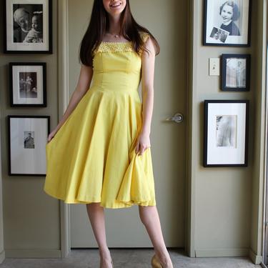 Vintage 1950s Harry Keiser Dress, Yellow Pinpoint Cotton, XS Women, Yellow Crochet Lace Trim 