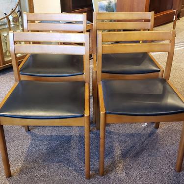 Item #MA9 Set of Four Vintage Mid Modern Dining Chairs c.1960