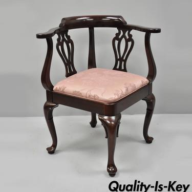 Ethan Allen Georgian Court Cherry Queen Anne Style Upholstered Corner Chair