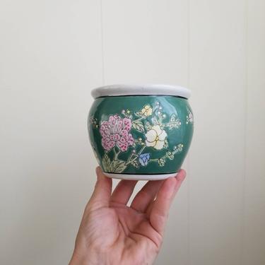Vintage Botanical Flower Pot / Small Floral Planter / Etched Green Chinoiserie Style Jar / Asian Inspired Round Bud Vase / Houseplant Pot 