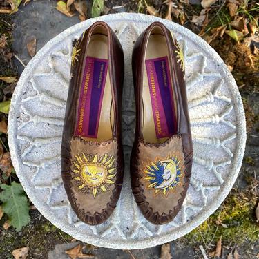 80s sz 6.5 Bennis Edwards celestial loafers / vintage 1980s brown Susan Bennis warren Edwards sun moon embroidered novelty shoes flats 6.5 