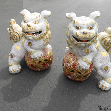 Pair of Vintage Japanese Satsuma Ornate White &amp; Gold Porcelain Foo Dogs 