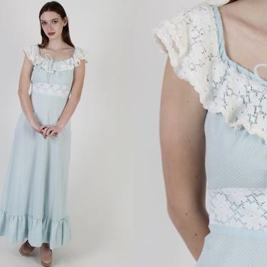 Vintage 70s Baby Blue Swiss Dot Dress / White Crochet Floral Lace Dress / Tiny Polka Bridesmaids Prairie Maxi Dress 
