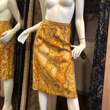 Exquisite Paisley 1960s Pencil Skirt by OliveandOlafs