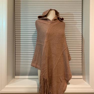 beautiful Light pink V-shape poncho with tassels and hood 