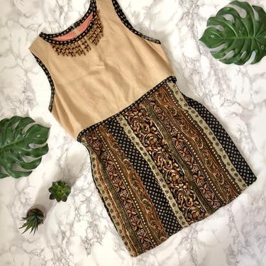 Vintage 1980's J.S.J. Petites Mini Dress / Tribal Print / Wood Beaded Fringe / Layered Contrast / Size Small / Made in USA / Retro 80s 