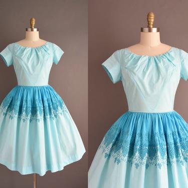 vintage 1950s dress | Teena Paige Turquoise Blue Short Sleeve Full Skirt Floral Dress | Small Medium | 50s vintage dress 