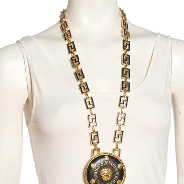 1990'S GIANNI VERSACE Gold Link Chain Big Medusa Pendant Necklace 