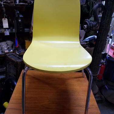 Cute Little Yellow Chair 23.5 x 13