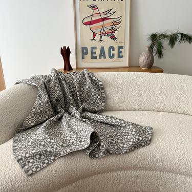 Vintage Cream Grey Patterned Throw Blanket | Cotton Blend Coverlet | 60&quot; x 80&quot; | BL005 