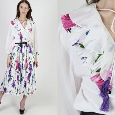 Vintage 80s White Iris Floral Dress / Deep V Ruffle Tassel Ties / Elastic Stretchy Smocked Waistband / Pleated Full Maxi Wrap Dress 