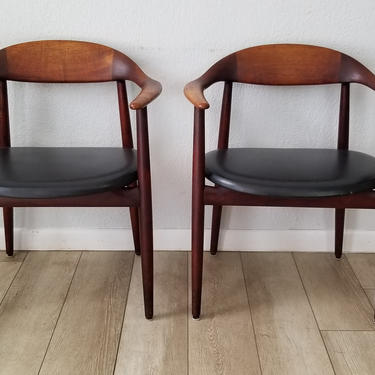 Hans J. Wegner  Mid-Century Danish Chairs - a Pair . 