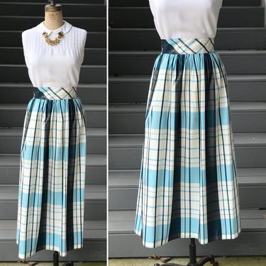 1960s Blue and White Taffeta Plaid Skirt