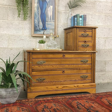 LOCAL PICKUP ONLY ------------- Antique Dresser 