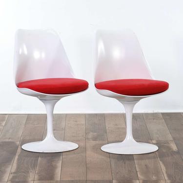 Pair Of Saarinen Style Atomic Age Tulip Chairs 