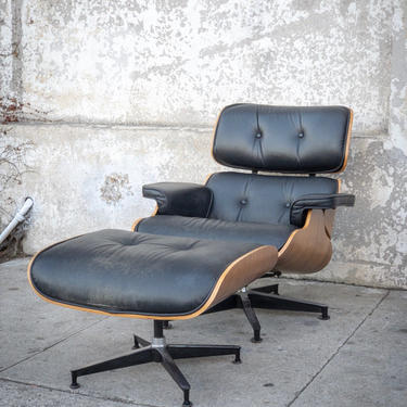 Eames style lounge chair and ottoman 