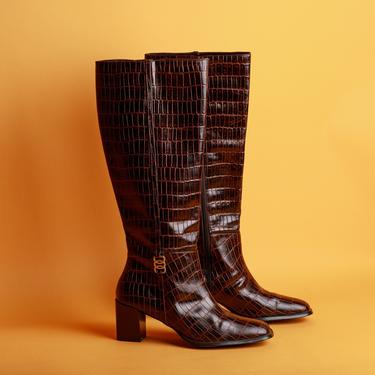 Vintage Dark Brown Embossed Leather Tall Knee High Riding Boots 