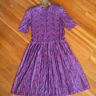 Vintage Pink Paisley Dress by BTvintageclothes