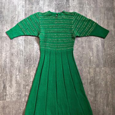 Vintage 1940s knit dress . green 40s knit dress 