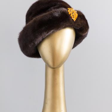 Fabulous 1970s Mink Bucket Style Hat With Brim / SM