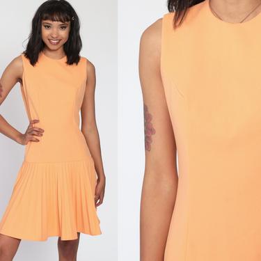1960s Mod Dress Orange Mini SCOOTER Creamsicle Space Age 60s Drop Waist Pleated Shift GOGO Vintage Sleeveless Twiggy Small 