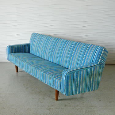 HA-17052 Vintage Striped Sofa