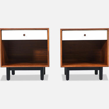 Milo Baughman Two-Tone Lacquered & Walnut Nigh Stands for Glenn of California