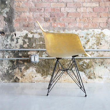 Original Rope Edge Eames Arm Shell in Yellow