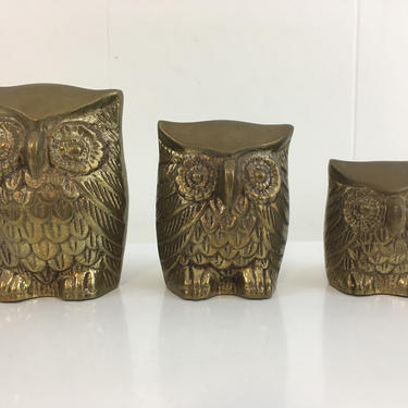 Vintage Set of Three Solid Brass Owls Leonard Owl Mid-Century Hollywood Regency Brass Accessory Bookshelf Decor Figurine Paper Weight Figure 