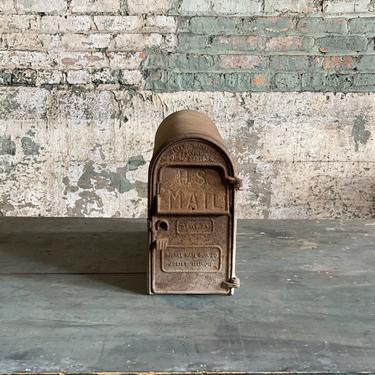 Antique Bates-Hawley Galvanized Rustic Mailbox Letter Slot Pat'd 1899 
