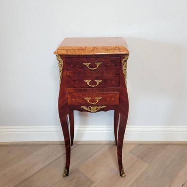Antique French Louis XV Style Bombe Chest Bedside Nightstand Table, Early 20th Century, Pair Available 
