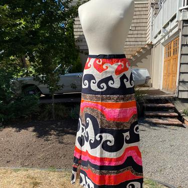70’s Tiki skirt~ psychedelic Hawaiian~ cotton Batik bold print~ abstract mushrooms~ colorful Maxi skirts~ groovy~ size LG 