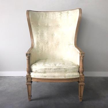 vintage Thomasville curved wingback chair.