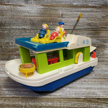 Vintage Fisher Price 1972 Happy Houseboat, #985, Wood Mom Little People, White Boat Captain, Life Preservers, Little Boat, Vintage Toys 