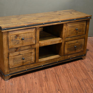 Rustic Style Solid Wood TV Stand / Media Console with four drawers 