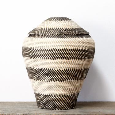 Zebra Basket Vase W/ Lid