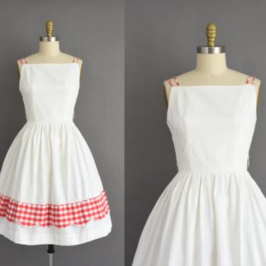 vintage 1950s dress | Adorable White Cotton Red Gingham Print Summer Full Skirt Dress | Small | 50s vintage dress 