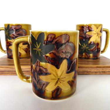 Set Of 3 Vintage Otagiri Stoneware Mug With Leaves, 1970s Goldenrod Stoneware Coffee Cup From Japan 