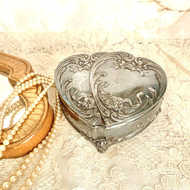 Vintage Trinket Box, Ornate Double Heart  Design, Velvet Lined, Jewelry Organization 