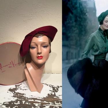 Her Girlish Gait - Vintage 1940s 1950s Deep Burgundy Fur Felt Sculpted Caplet Hat /Box 