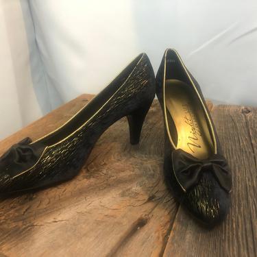 1980s black velvet and gold lame heels pumps with satin bow 7.5 