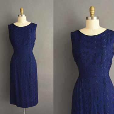 1950s vintage dress | Adorable Navy Blue Floral Embroidered Spring Pencil Skirt Wiggle Dress | Large | 50s dress 