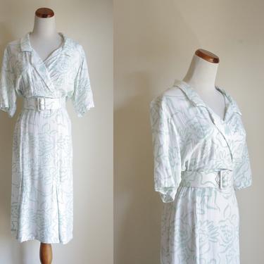 Vintage 80s Dress, Rayon Dress, White and Mint Green Swirl Dress, Short Sleeve Dress, Surplice Neckline Dress, 1980s Dress, Medium 