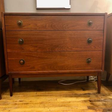Mid Century Walnut Bachelor’s Chest by Jack Cartwright for Founder’s Furniture-1960’s